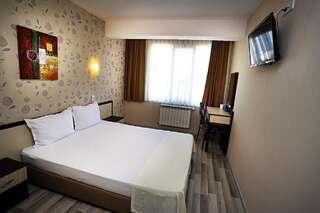 Апарт-отели Apart Hotel Central Момчилград Стандартный двухместный номер с 1 кроватью-1